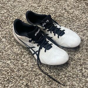 Womens ASICS track spikes